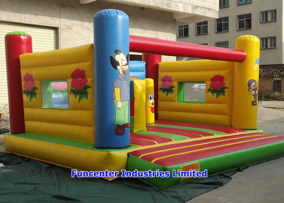Παιδιά που παίζουν τα διογκώσιμα Bouncy Castle λουλουδιών υλικά διάρκειας σχεδίων υψηλά
